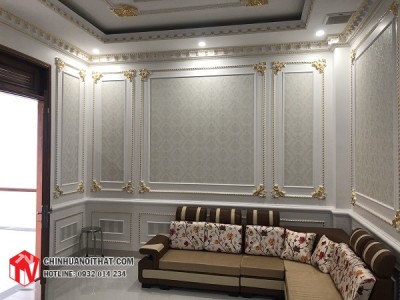 Chỉ khung tường dát vàng